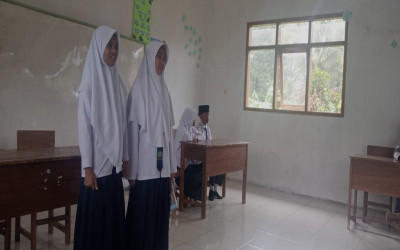 DEBAT CALON KETUA DAN WAKIL KETUA OSIS